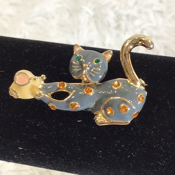 Vintage Trembler enamel cat and mouse brooch/pin - Picture 6 of 9